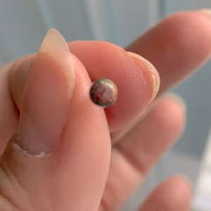 Nap Earrings 4mm Red Opal for new piercings